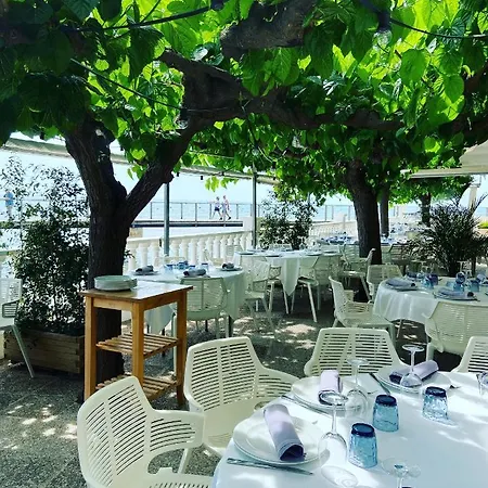 Hotel Restaurant Juanito Platja Hotel *